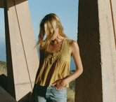 HMD -- VERA TANK -- WHEAT