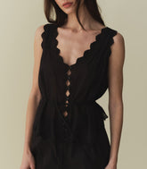HMD -- ALDORA TOP -- BLACK