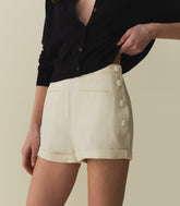HMD -- AVON SHORT -- MAGNOLIA