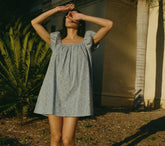 HMD -- JULIE DRESS -- SKY BOUTON DE ROSE