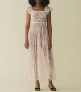 HMD -- PAMELINA DRESS -- PETUNIA PINK LACE