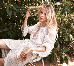 HMD -- HELENA DRESS -- COQUILLE MEDALLION