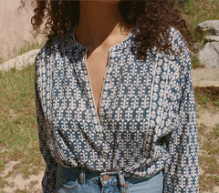 HMD -- SURI TOP -- SOLEDAD BLOOM