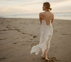 HMD -- HANDKERCHIEF DRESS -- Creme