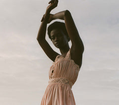 HMD -- AUGUSTINE DRESS -- CORAL SANDS