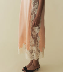 HMD -- BRIETTA DRESS -- CORAL BLUSH