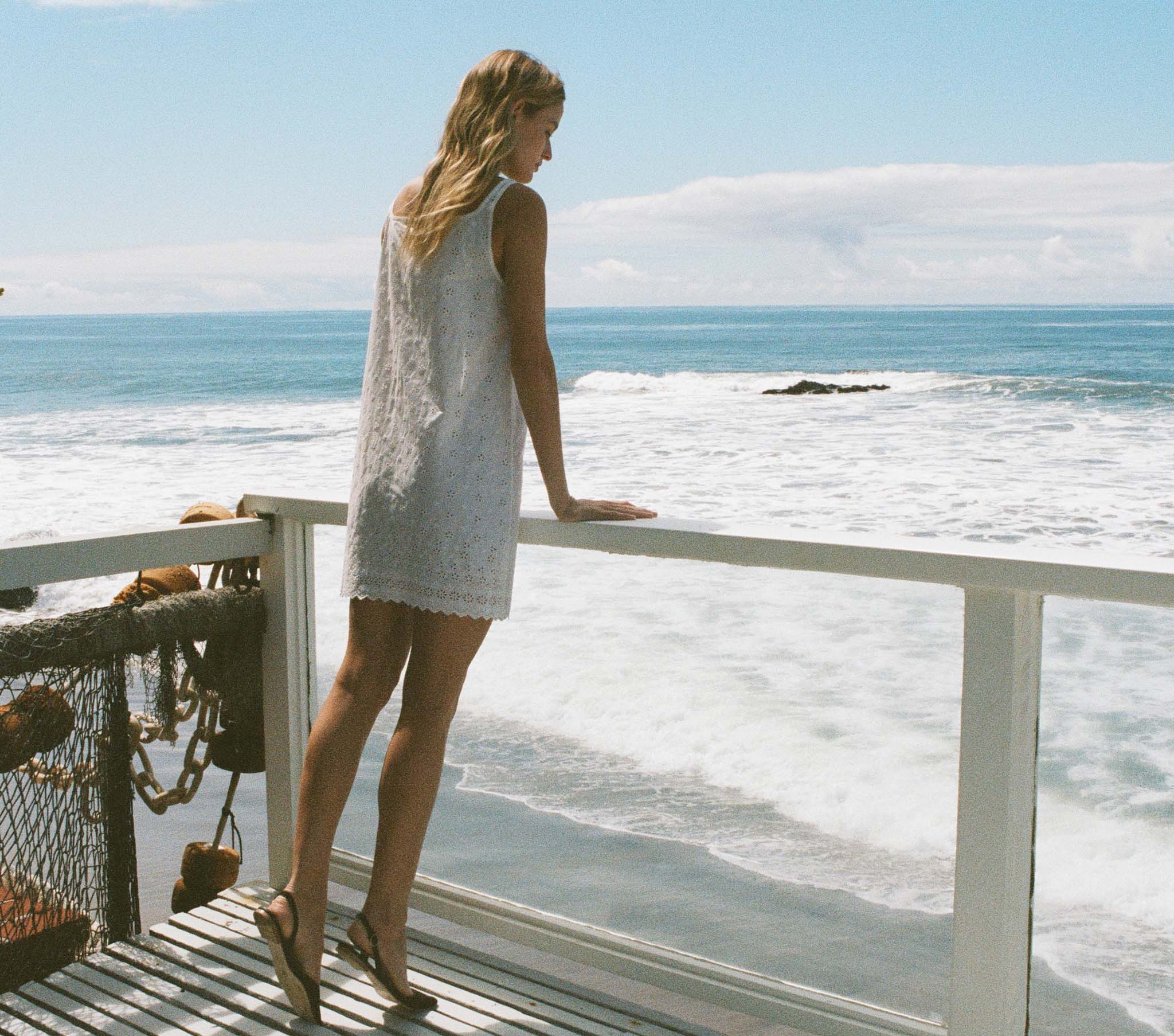 HMD -- CARINA DRESS -- SALT