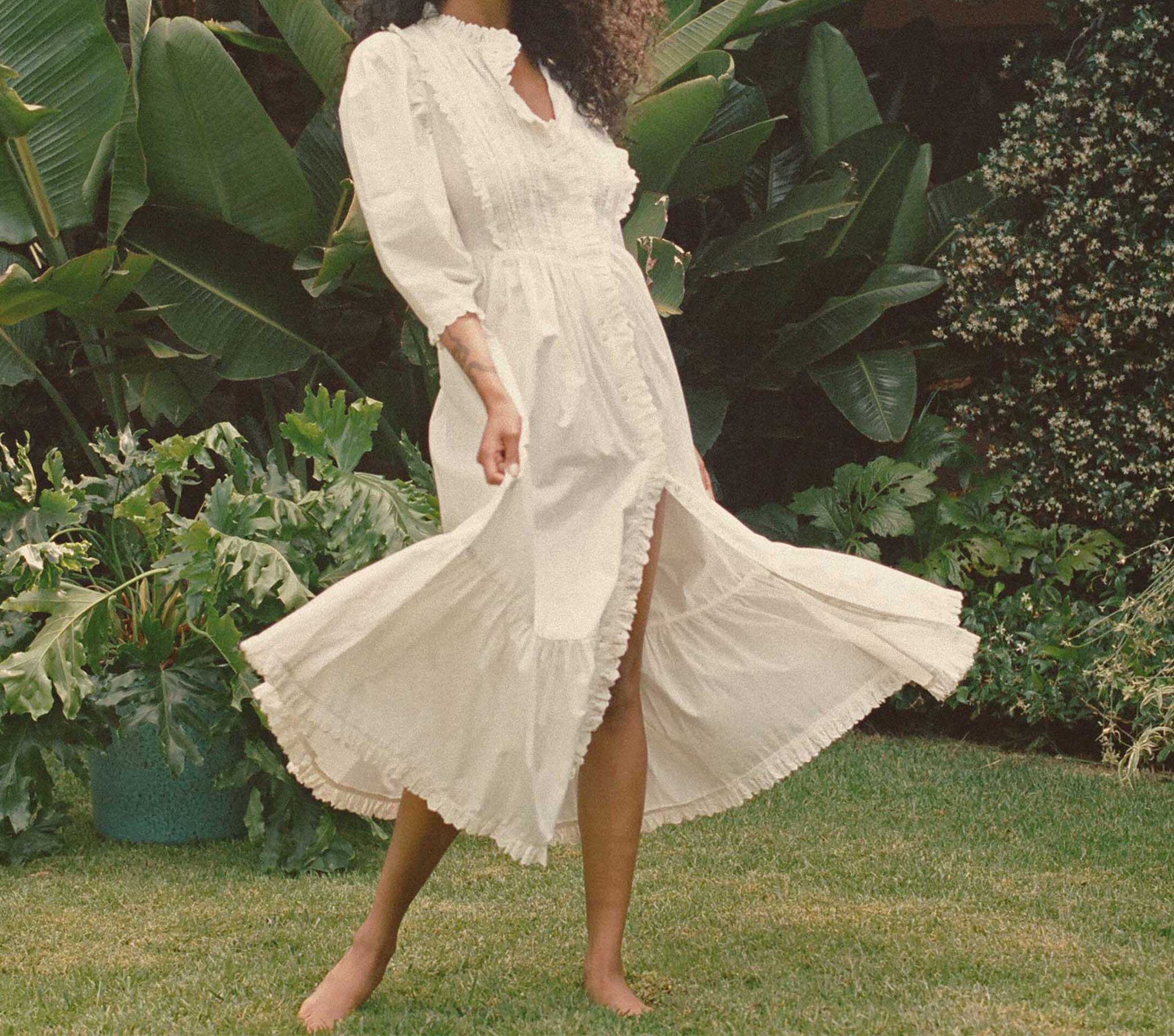 HMD -- DARBY DRESS -- POWDER