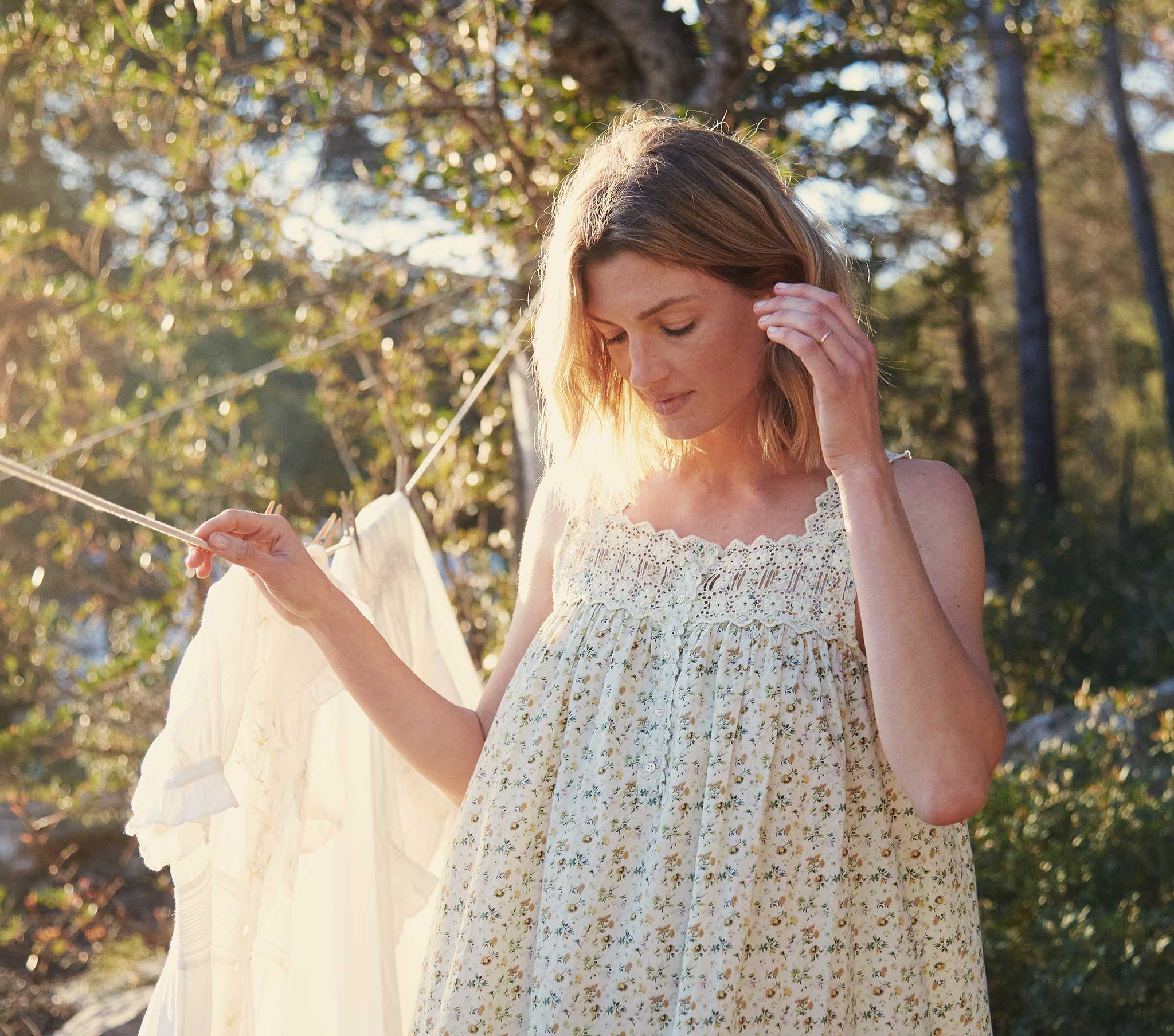 HMD -- GLADYS DRESS -- MOSS PAPILLON FLORAL