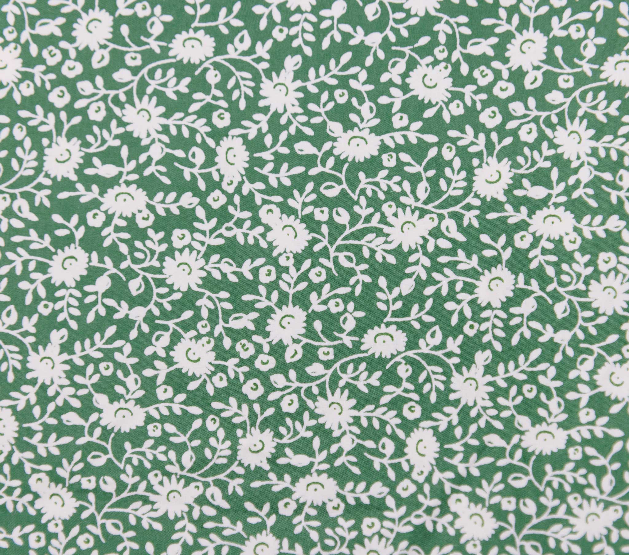 HMD -- JACQUI TOP -- GREEN COTTAGE DAISY FLORAL