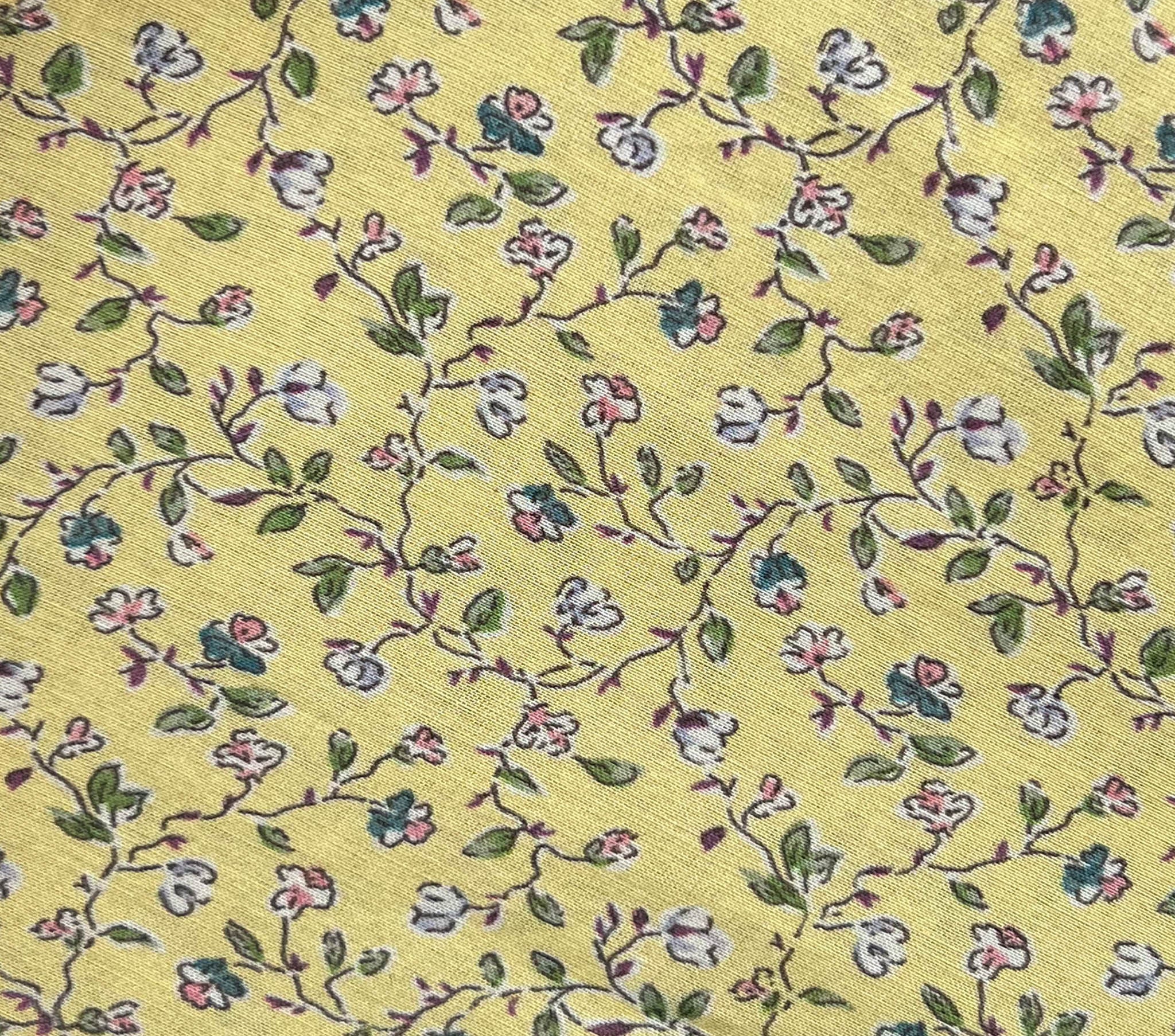 HMD -- O'KEEFFE TOP -- MOONFLOWER FLORAL