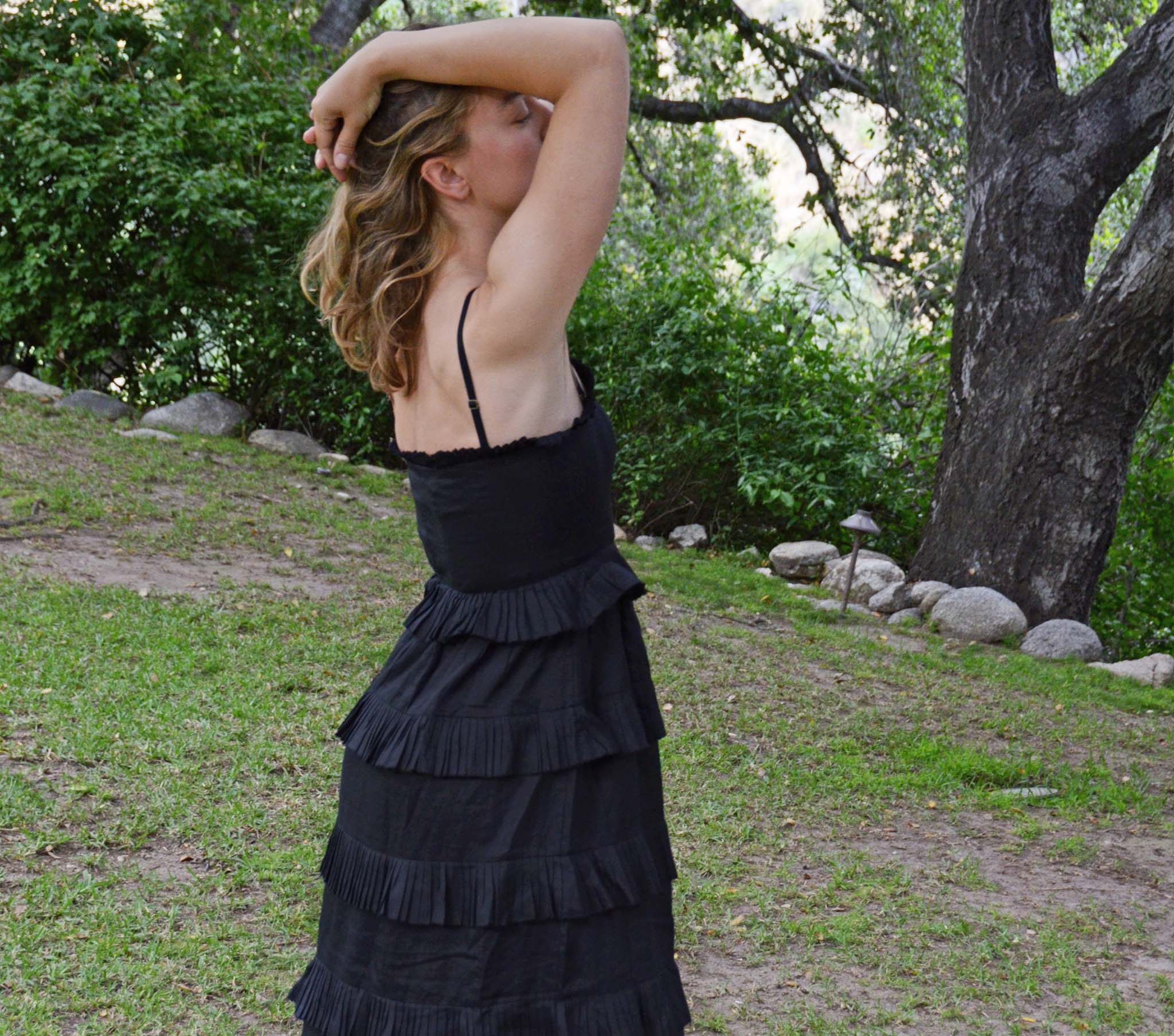HMD -- OPERETTA DRESS -- BLACK