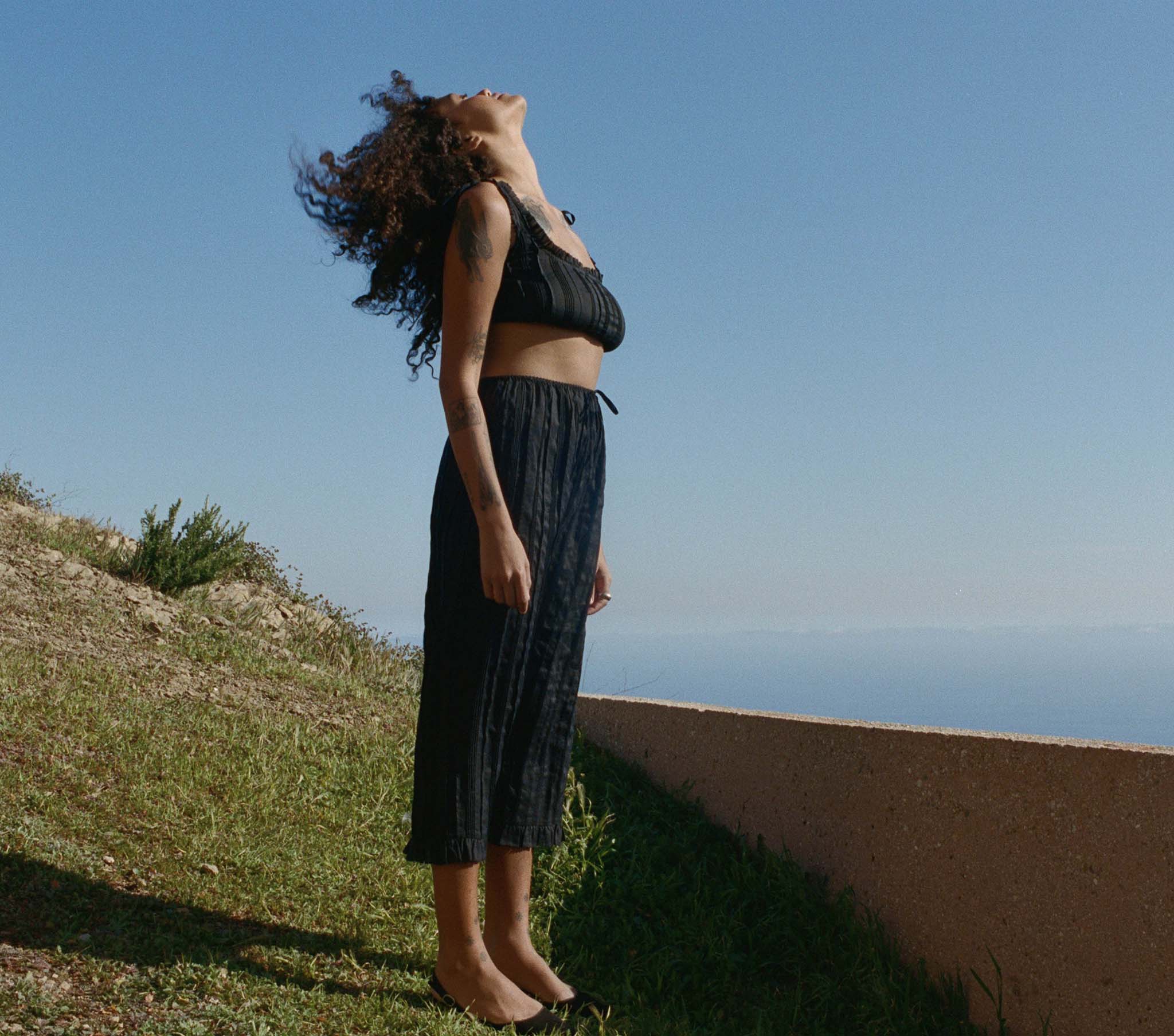 HMD -- RENAUD SKIRT -- BLACK