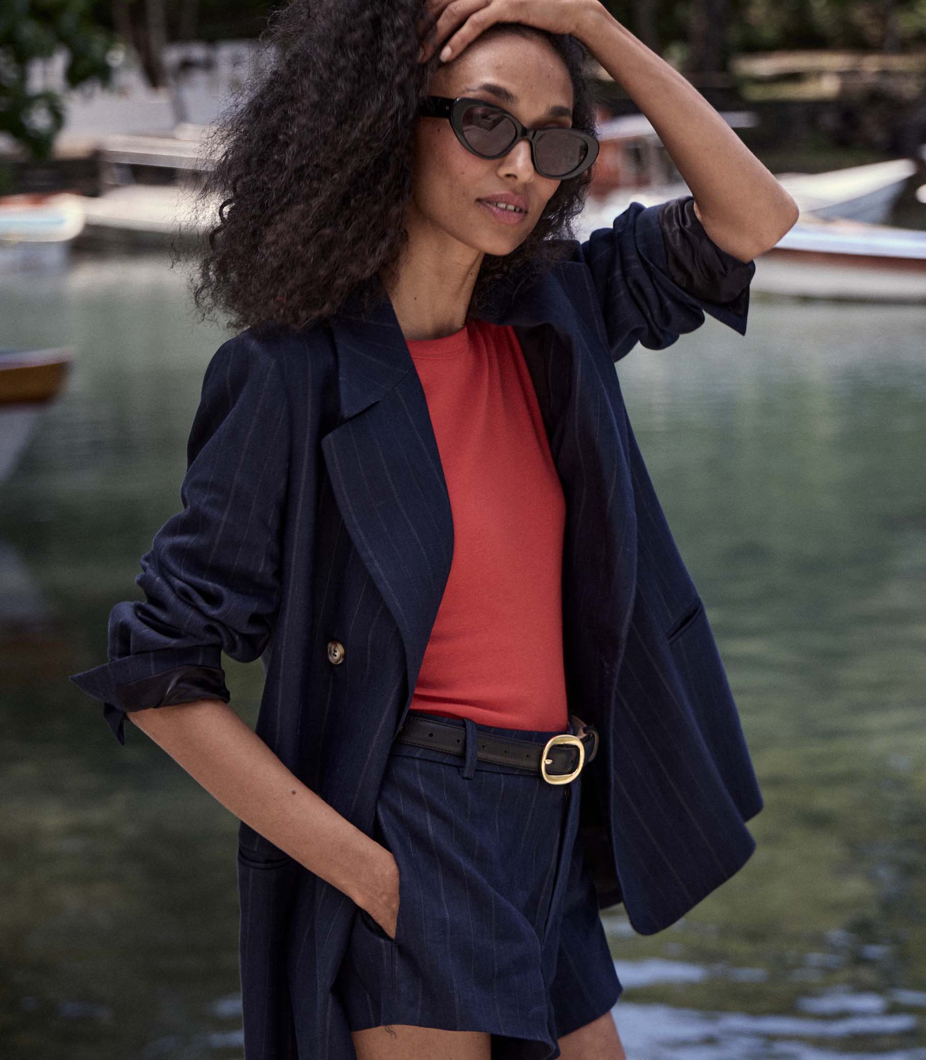 HMD -- YVAINE SHORT -- NAVY PINSTRIPE