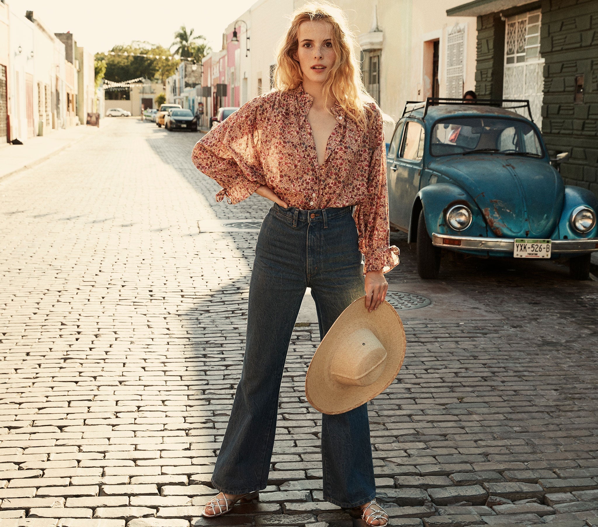 HMD -- ROSE TOP -- PINK VALLEY FLORAL