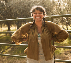 HMD -- THE JANE BLOUSE -- PICKLE